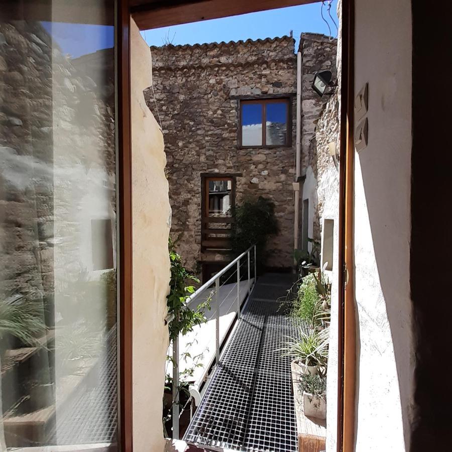 Les Deux Arches Bed and Breakfast Caunes-Minervois Buitenkant foto