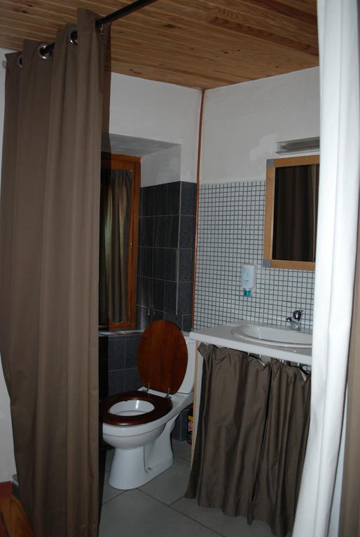 Les Deux Arches Bed and Breakfast Caunes-Minervois Kamer foto